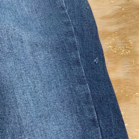 Bullhead high rise skinniest size 5 ❤️ - Picture 3 of 6